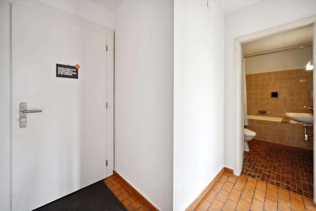 Muenstergasse Zurich Old Town Apartment Exterior photo